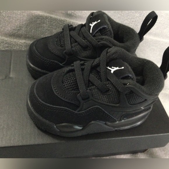 Nike Jordan 4 Black Cat RM Blk/Wht Size 4c - Picture 1 of 8